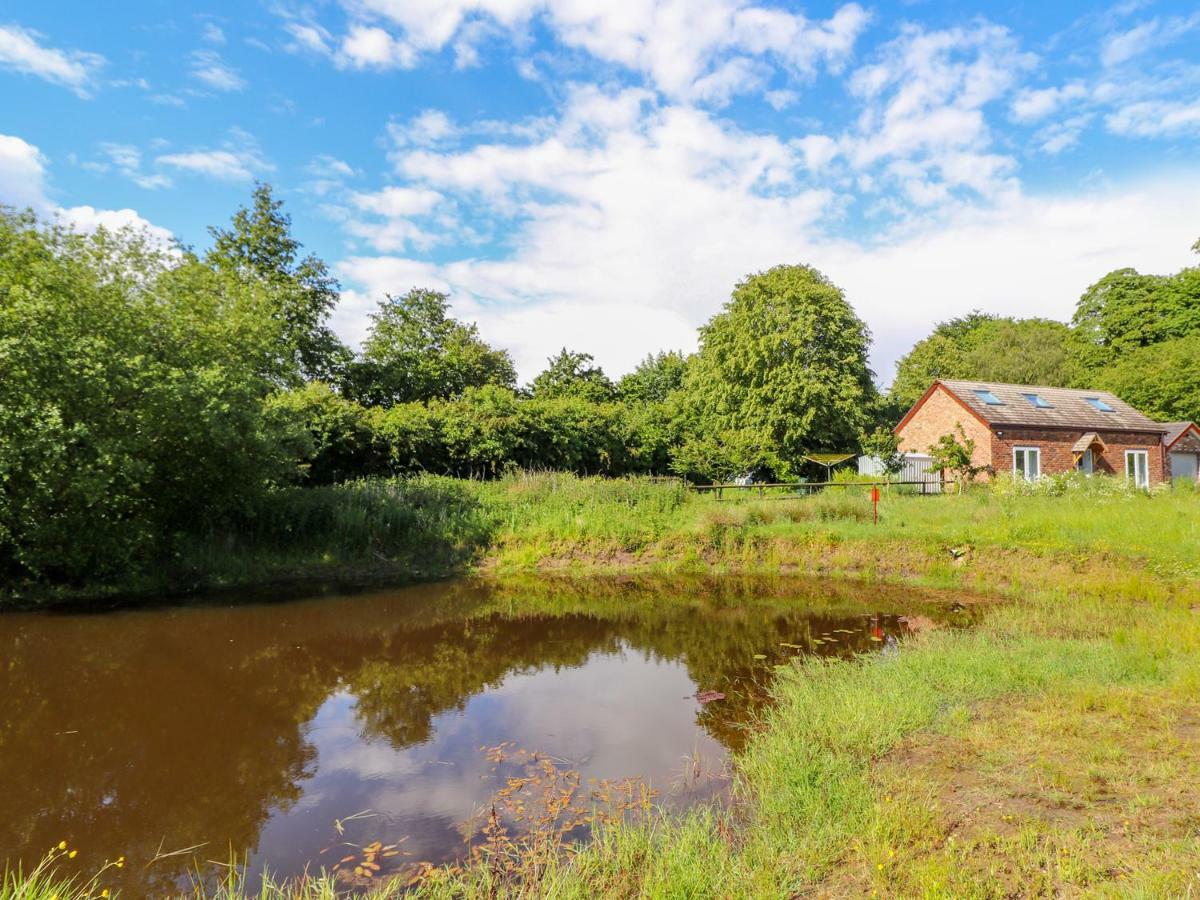Villa The Stables Frodsham Exterior foto